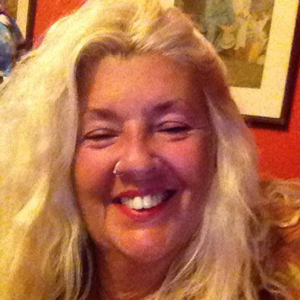 Meet your Posher, Joan